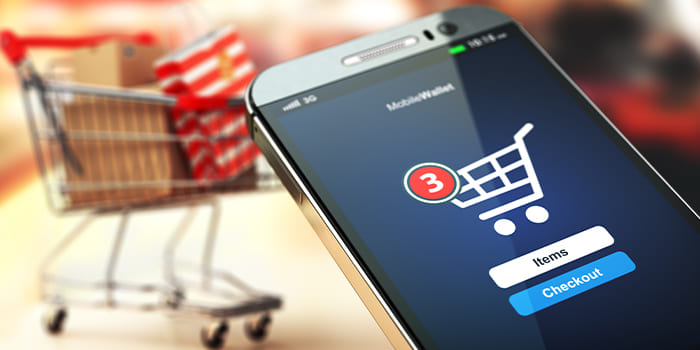 >The Benefits of Using Salesforce Commerce Cloud for Mobile E-Commerce