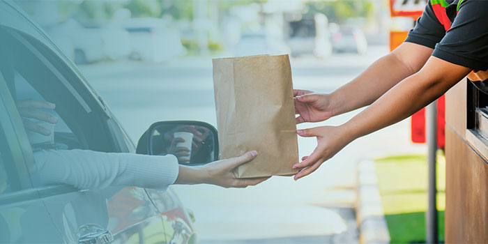 Discover QSR Industry Trends: AI Drive-Thru Automation