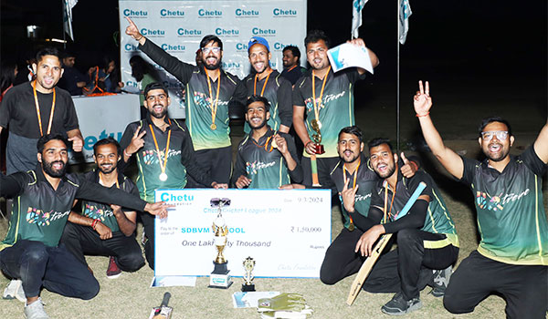 UI Xtream11 of the Chetu Cricket League celebrates winning the championship and presenting the Chetu Foundation’s ₹1,50,000 ($1,800) donation to the Sanatan Dharam Bal Vidya Mandir (SDBVM) School.